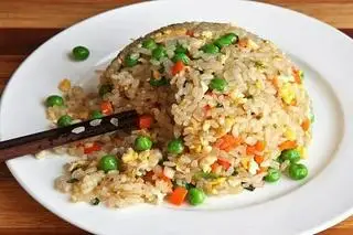 Hình ảnh Cơm chiên Dương Châu