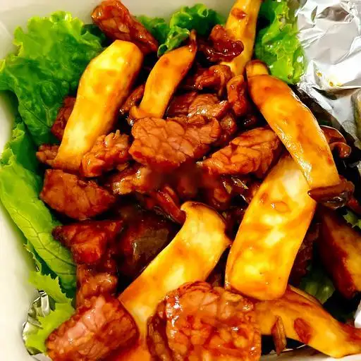 Hình ảnh Bún gạo lứt bò xào nấm