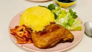 cơm gà góc 1/4 - 80.000 ₫ tại Cơm Gà Xối Mỡ Minh Thư 3 - Tô Ngọc Vân