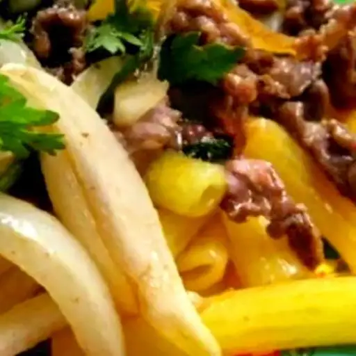Hình ảnh Nui xào bò