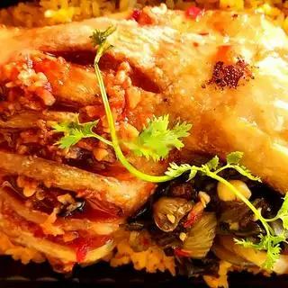 Cơm Gà Mắm Tỏi - 65.000 ₫ tại Cơm Gà Yes Yes - Nguyễn Hữu Thọ