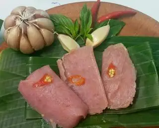 Nem lá - 1 cái - 10.000 ₫ tại Mười Thời Đà Nẵng - Bún Mắm Nêm - Phan Sào Nam