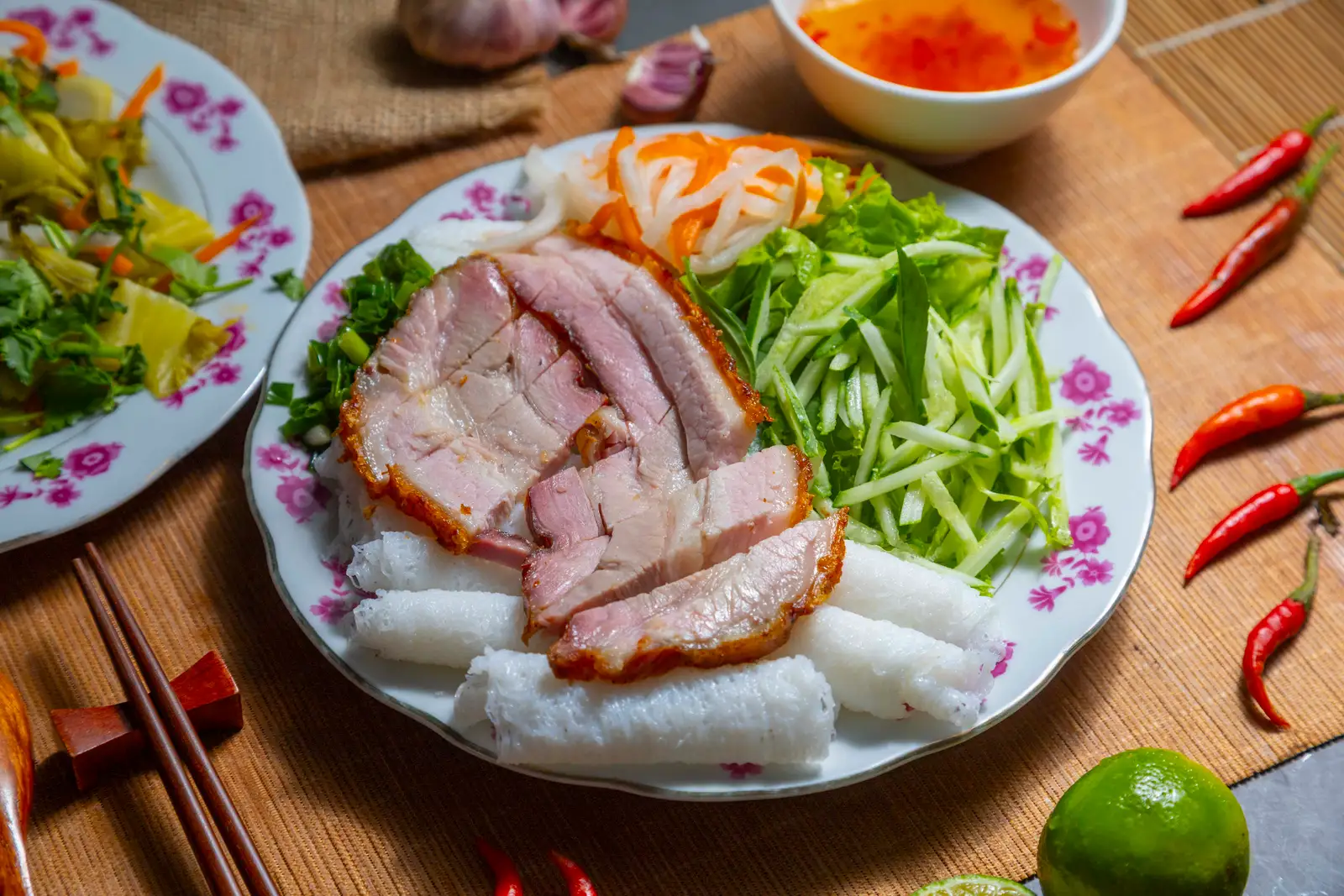 Hình ảnh Bánh hỏi heo quay