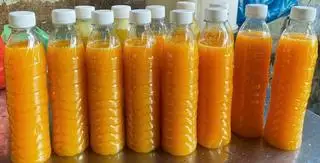 Cam nguyên chất chai 430 mL - 33.900 ₫ tại Nước Ép Bưởi 198 - Trường Chinh