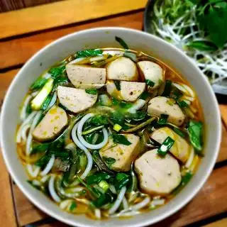 Bún bò bò viên - 50.000 ₫ tại Bún Bò Huế - Thành Thái