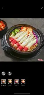 Hình ảnh Mì kim chi bò Mỹ cuộn nấm