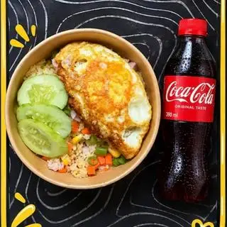 Hình ảnh combo cơm chiên trứng ốp la + coca