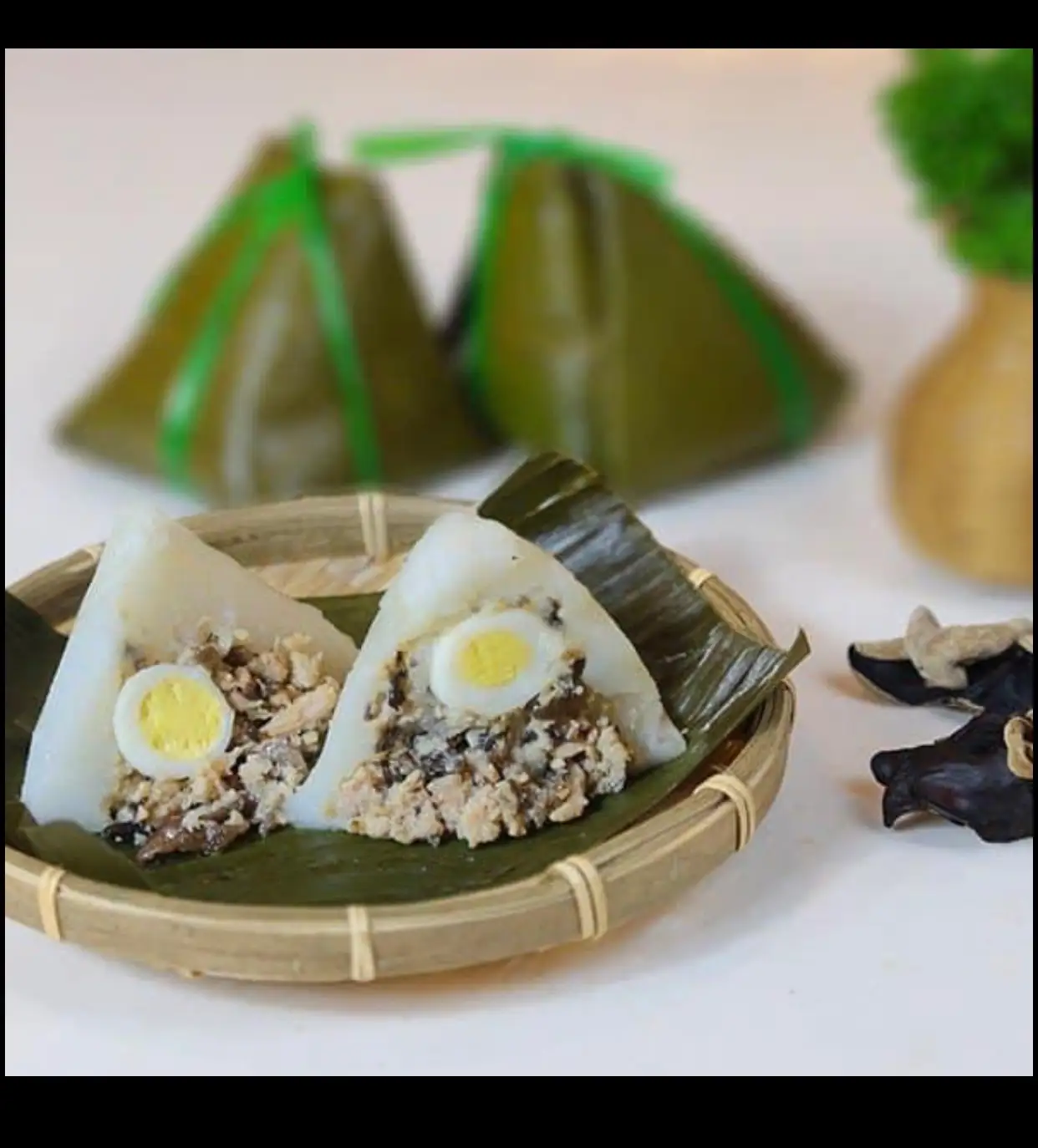 Bánh giò nóng  - 25.000 ₫ tại Bánh Mì Hà Nội Hưng Thuý - 363 Hưng Phú 