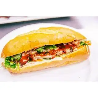 bánh mì truyền thống đặt biệt phu toping thịt nướng trứng chiên pho mai tan chảy  - 60.000 ₫ tại Bánh Mì, Mì Ý & Ăn Vặt - Đường 28