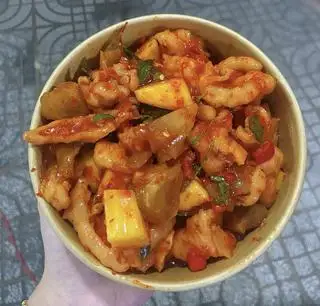 Hình ảnh Chân Gà Rút Xương Mix Gân Bò - Size L