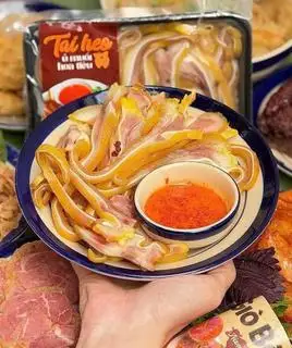 Hình ảnh TAI HEO Ủ MUỐI (400gr) - Loại ngon