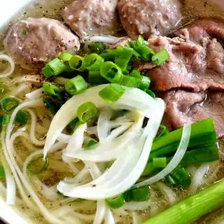 Hình ảnh Phở tái bò viên - 1 phần