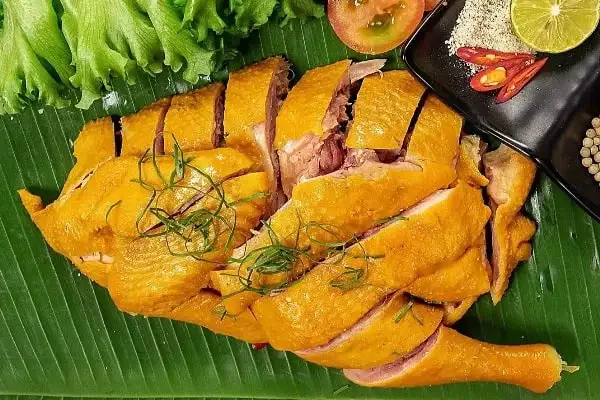 Hình ảnh Gà Ủ Muối Nguyên Con - Ăn Mát + Xôi Hành