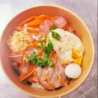 Xôi thập cẩm - 58.000 ₫ tại Xôi Ghẹ & Bánh Mì Cô Quỳnh - Đường Số 21