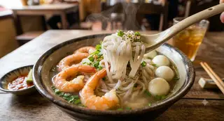 Hình ảnh Hủ tiếu Tôm Trứng ( Nước)