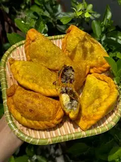 Hình ảnh Bánh Gối - 3 cái