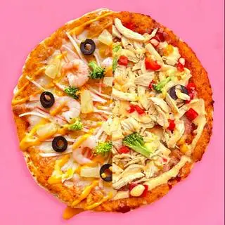 Nửa & nửa - 100.000 ₫ tại Chee-se - Pizza Và Gà Rán Hàn Quốc - Hậu Giang