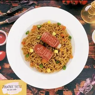 Hình ảnh Mì Trộn Xúc Xích