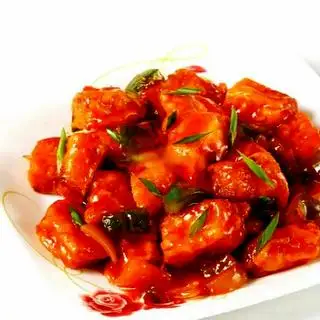 Paneer Chilli ( Phô mai xào chua ngọt) - 140.000 ₫ tại Sher E Punjab Cuisine - Nhà Hàng Ấn Độ - Nam Kỳ Khởi Nghĩa