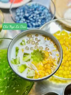 Chè ngô lá dứa - 35.000 ₫ tại Tiệm Chè Cúc - Thanh Mát & Ít Ngọt - Bùi Đình Túy