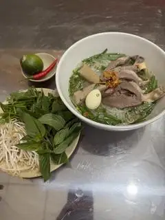 Hình ảnh Hủ tiếu chả cây - tim