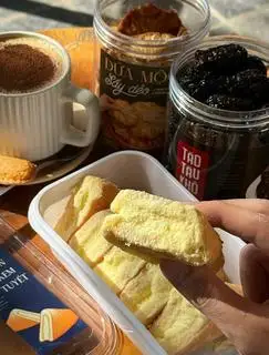 Hình ảnh Bánh bông lan kem tuyết