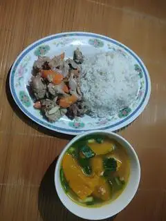 Hình ảnh Cơm thịt thăng hoa