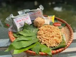 Hình ảnh Nem bùi