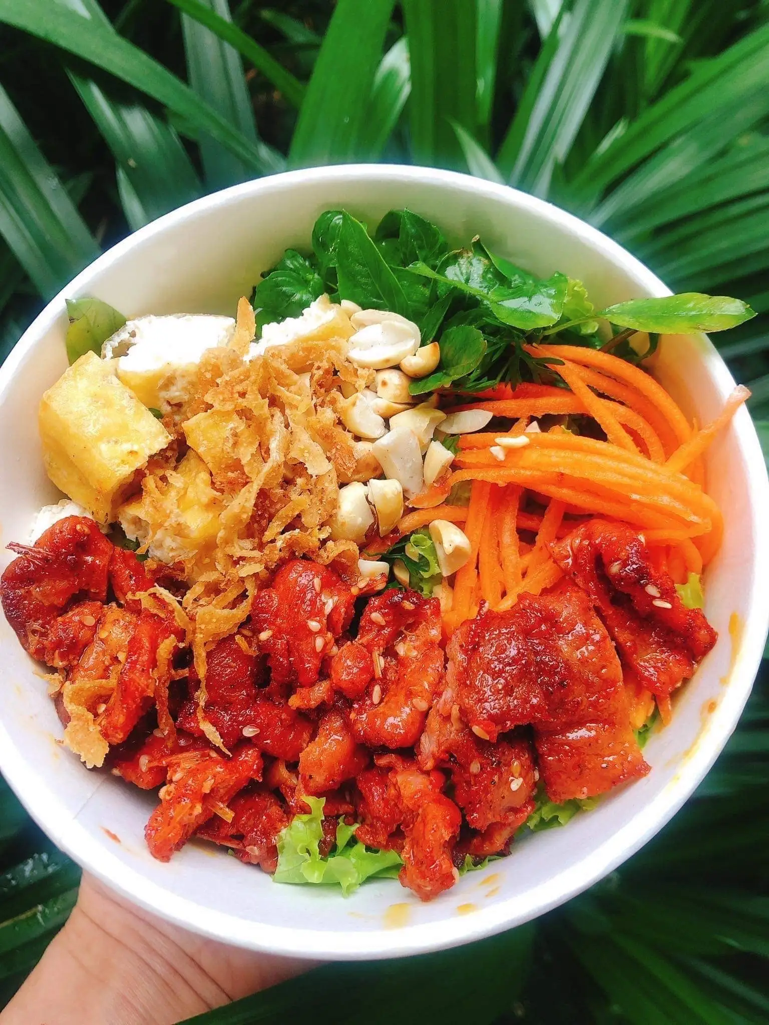 Hình ảnh Bún trộn thịt nướng