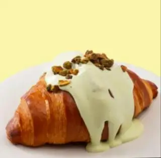 Hình ảnh Croissant Pistachio 