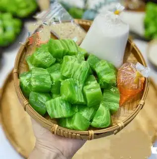 Hình ảnh 500gram - Bánh đúc gân lá dứa cốt dừa