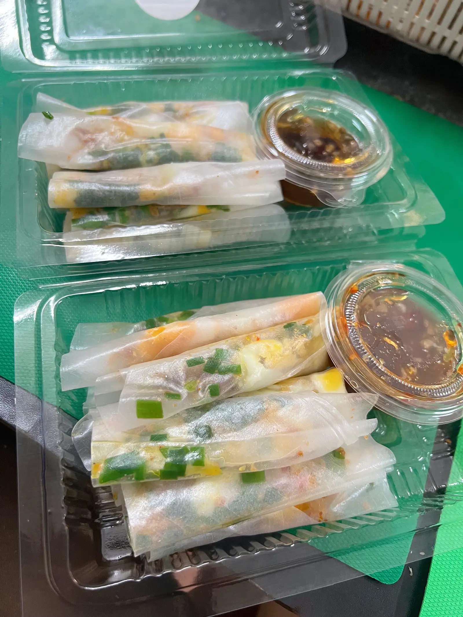 Cuốn Mỡ Hành "HOT" - 39.000 ₫ tại Tiệm Bánh Trân Trân - Bánh Tráng Trứng Cuốn Bơ & Bánh Tráng Lụi - Tôn Thất Thuyết