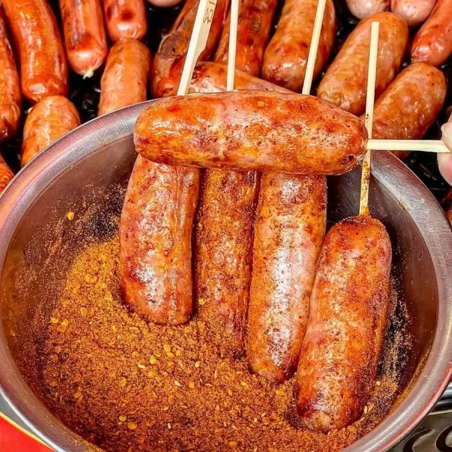 Hình ảnh lạp xưởng nướng đá