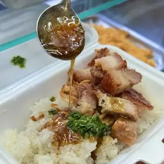 Xôi heo quay - 30.000 ₫ tại Bánh Mì Hoàng Vũ Hà Nội - Chu Văn An