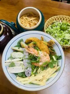 Hình ảnh Bún cá đầy đủ