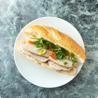 Bánh Mì Chả Đặc Biệt - 30.000 ₫ tại Bánh Mì Mũ Rơm - Phạm Văn Hai