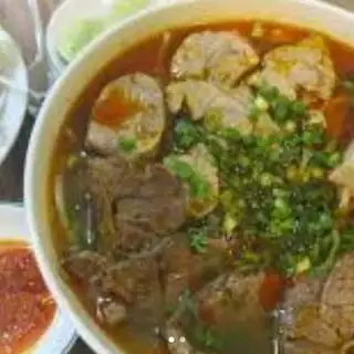 TÔ BÚN BÒ HUẾ OTY - 82.000 ₫ tại Bún Bò Huế Oty - Miếu Nổi