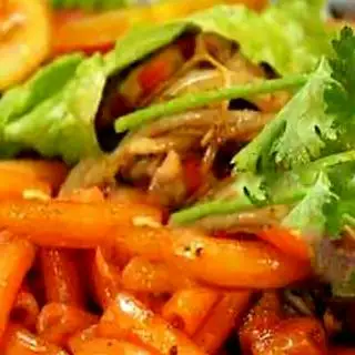 Nui xào bò - 39.000 ₫ tại Bánh Mì 1162 - Lê Văn Sỹ