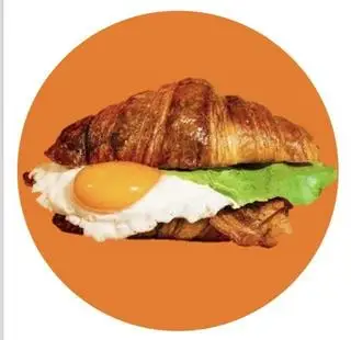 Croissant bacon trứng ốp la - 145.000 ₫ tại CROISSANDWICH - Bánh Sừng Bò Kẹp Thịt - Trần Đình Xu