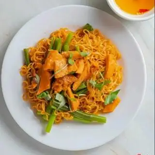 Mì Xào Phá Lấu Kiểu Thái  - 65.000 ₫ tại Nhí Nhảnh - Food and Drink - Cô Giang