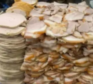 Bánh mì chả - 37.000 ₫ tại Lò Bánh Mì Thúy Tiền - Vạn Kiếp