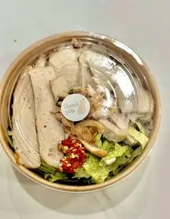 Hình ảnh Bún Thịt Luộc - Chả Chiên (Ngon hơn khi kết hợp Mắm Nêm)