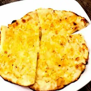 Hình ảnh Garlic Cheese Naan Bread ( Naan Tỏi Phô Mai)