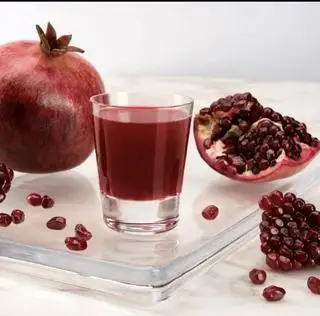 Chai nước ép lựu  - 58.000 ₫ tại Hoa Quả 4 Mùa - Nước Ép & Trái Cây Cắt Sẵn - Phạm Hữu Lầu