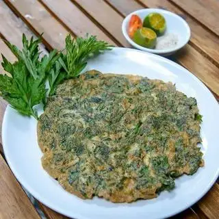 Hình ảnh Trứng tráng ngải cứu 