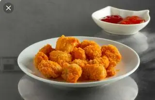 Sụn gà lắc phô mai - 28.000 ₫ tại Tinabi - Khoai Lang & Bánh Gạo Lắc - Trần Văn Đang