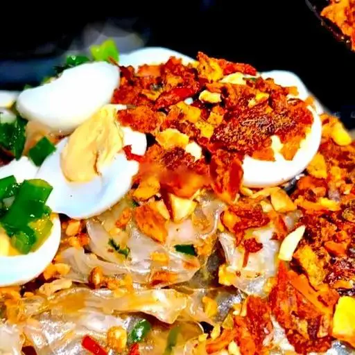 Bánh Tráng Dẻo Trộn Khô Bò Vụn  - 33.000 ₫ tại Pearly House - Bánh Tráng Trộn Tóp Mỡ Khô Bò - Phan Sào Nam