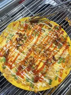 Hình ảnh Bánh tráng nướng chà bông-khô bò