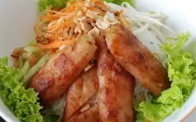 Gỏi cuốn nem nướng  - 10.000 ₫ tại Gỏi Cuốn Cô Chi - Lê Quang Định