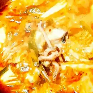 Hình ảnh Canh kimchi Hải sản